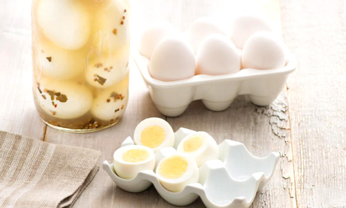 Wie lange halten eingelegte Eier?