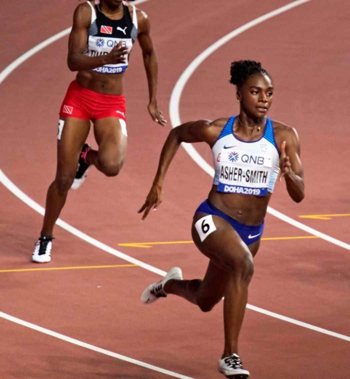 Asher-Smith bei den Leichtathletik-Weltmeisterschaften 2019 in Doha