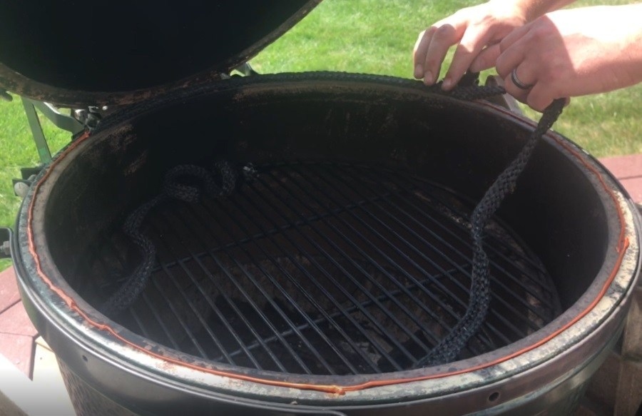 When to Replace the Gasket on Your Big Green Egg