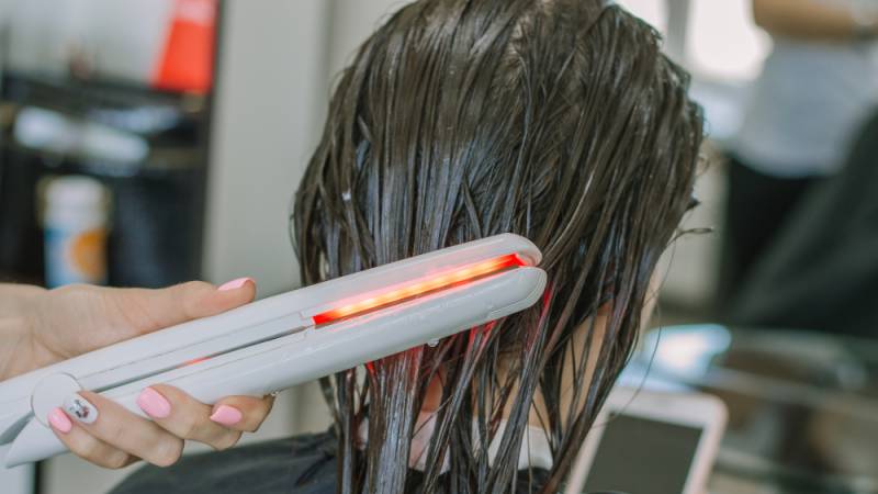 Can You Straighten Wet Hair?